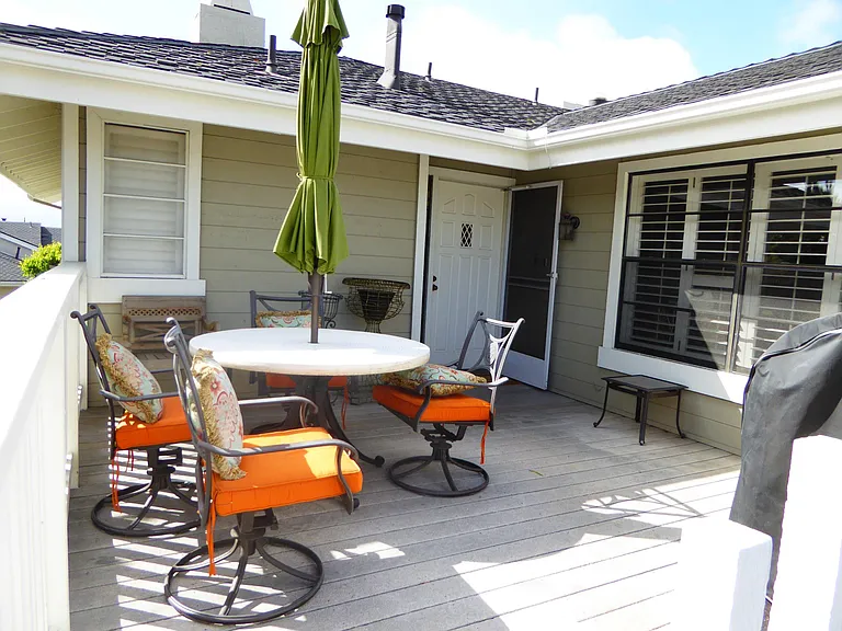 24746 Meridian Dr — Photo 11