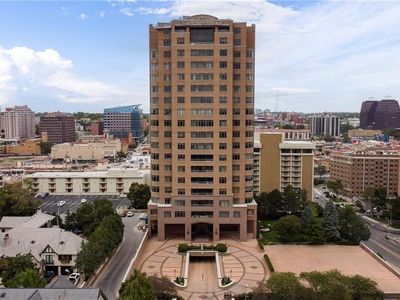 400 W 49th Ter APT 2146, Kansas City, MO, 64112