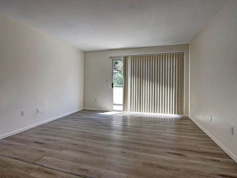 3071 Key Largo Dr #202 — Photo 8