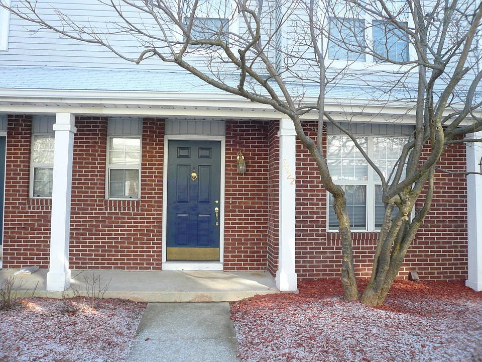 1st image of 3922 Courtyard Pl SE