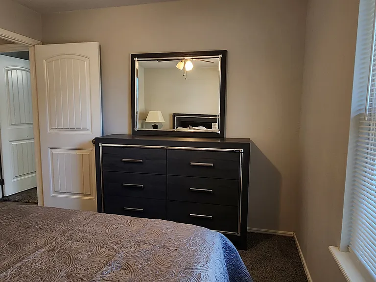 4321 W Reno St — Photo 11