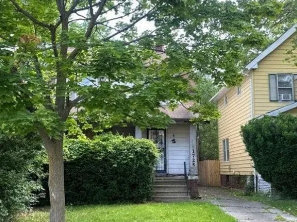 1725 Wickford Rd, Cleveland, OH 44112