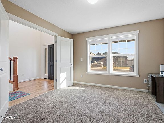 5th image of 1717 Liberty Ln