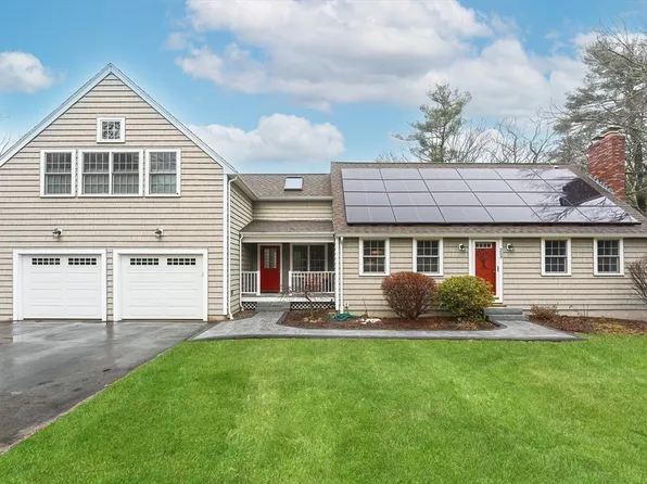 253 S Walpole St, Sharon, MA 02067