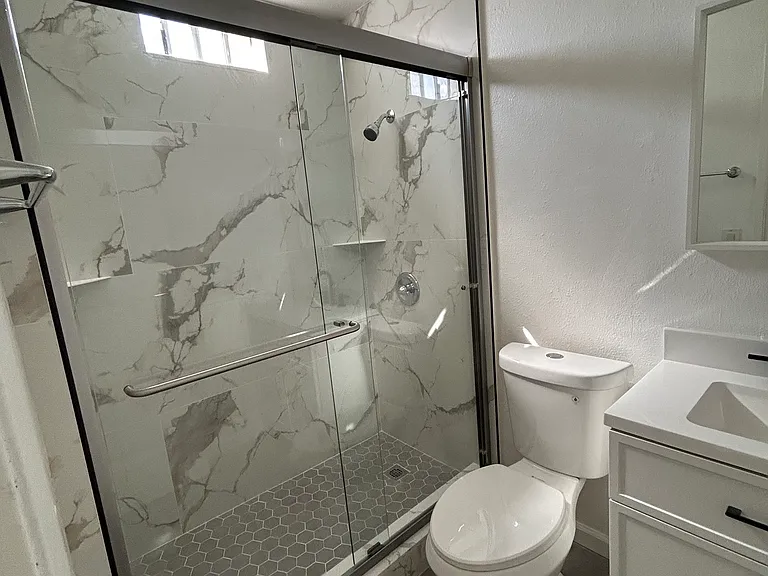 2138 Adams Ave #1 — Photo 10