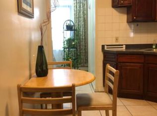 164 Jewett Ave, Jersey City, NJ 07304
