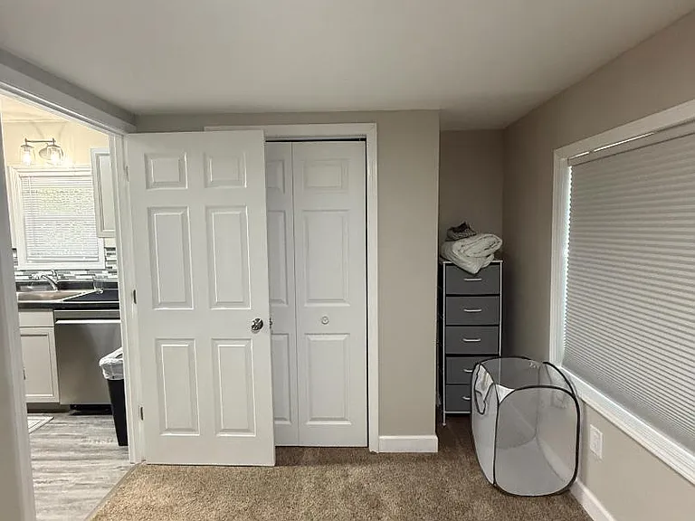 Unit Photo