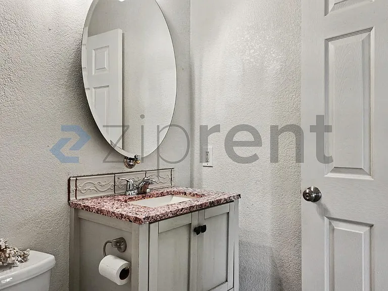 1812 Cirby Way #B — Photo 20