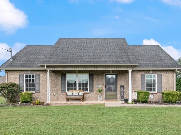 1013 Stratus Dr, Murfreesboro, TN 37127