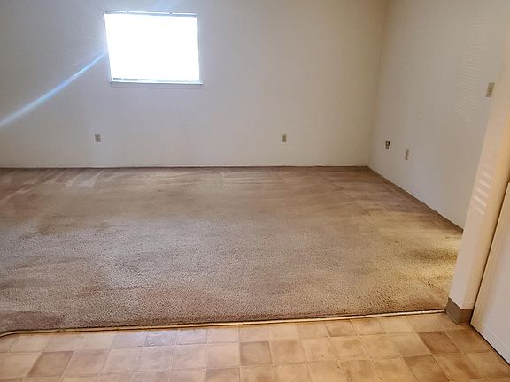 2nd image of 853 Washington Ave