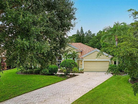 3rd image of 6756 Hickory Hammock Cir