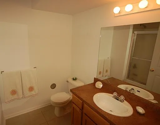 1222 Joyce Ln — Photo 4