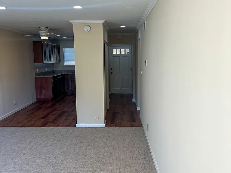 Quail Hill Apartments — Photo 18