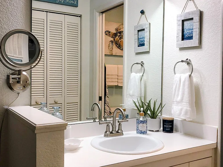 445 Bouchelle Dr #201 — Photo 22