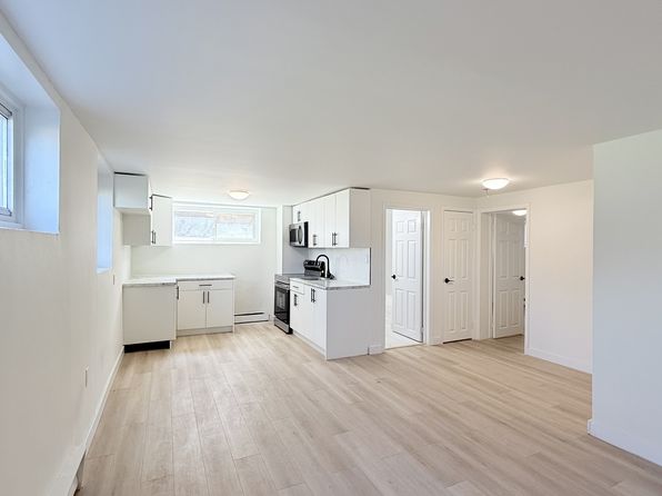 359 Hilton Ave