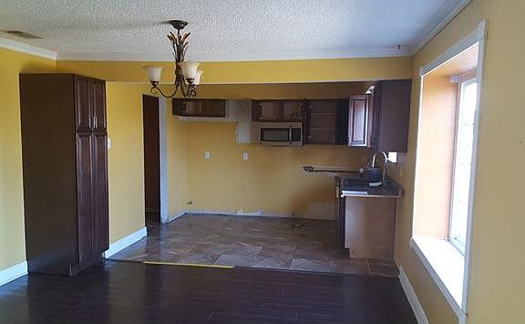 5th image of 2744 Hardwood Dr