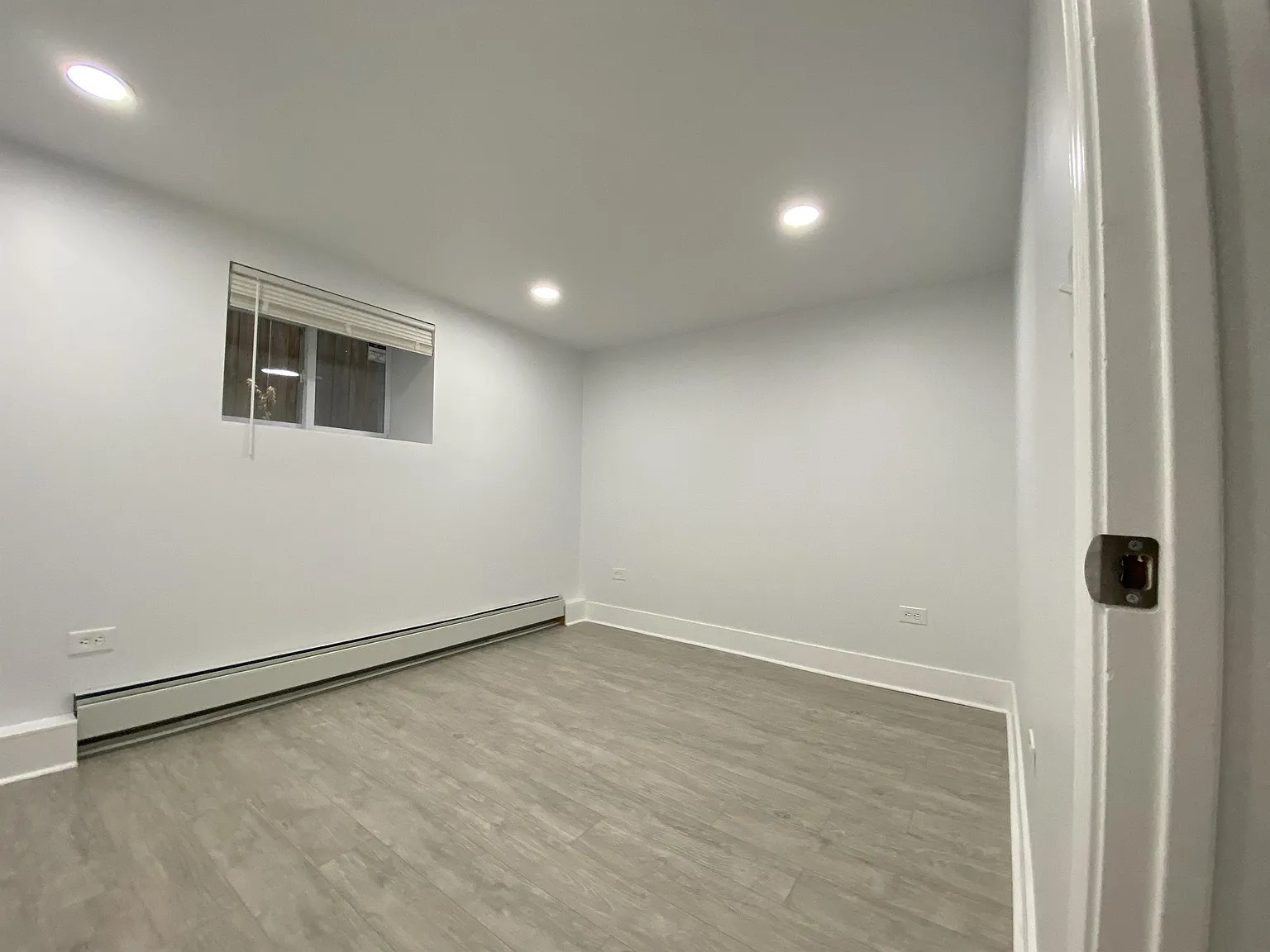 3921 North Sawyer Avenue - Garde... — Photo 3