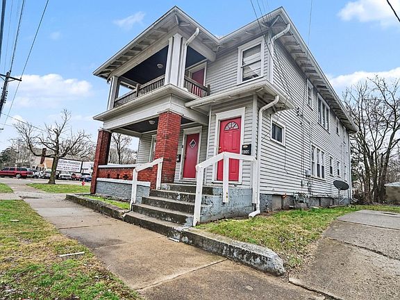 2nd image of 1830 Woodlawn Ave