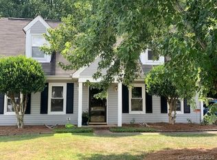 7010 Hildreth Ct, Charlotte, NC 28226