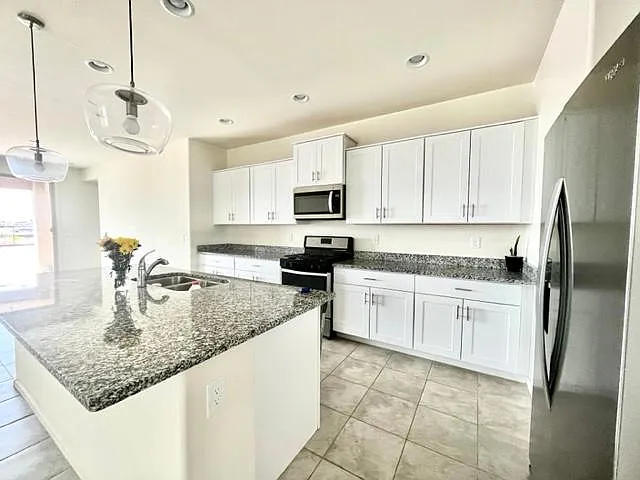 11010 S Silver Fern Dr — Photo 10