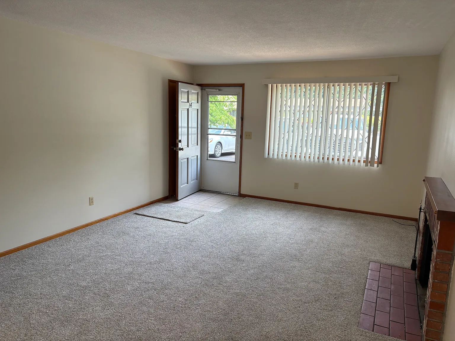 14950 SE Webster Rd — Photo 2