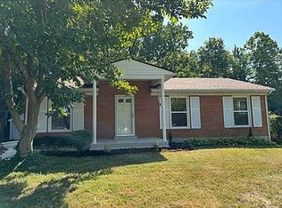 9911 Blue Lick Rd, Louisville, KY 40229