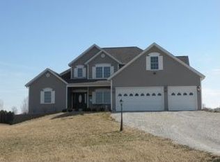 334 N Coonhunters Rd, Batesville, IN 47006