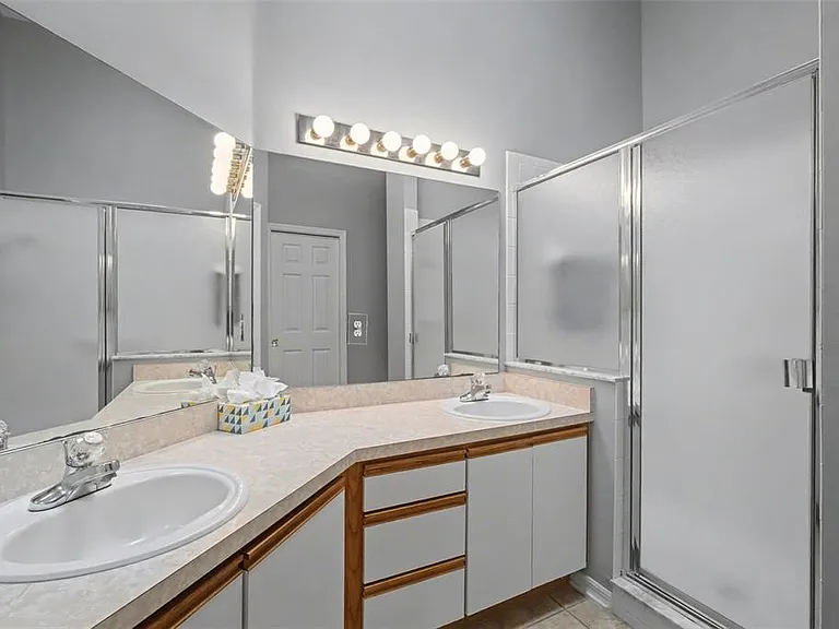 25049 Navel Ave — Photo 12