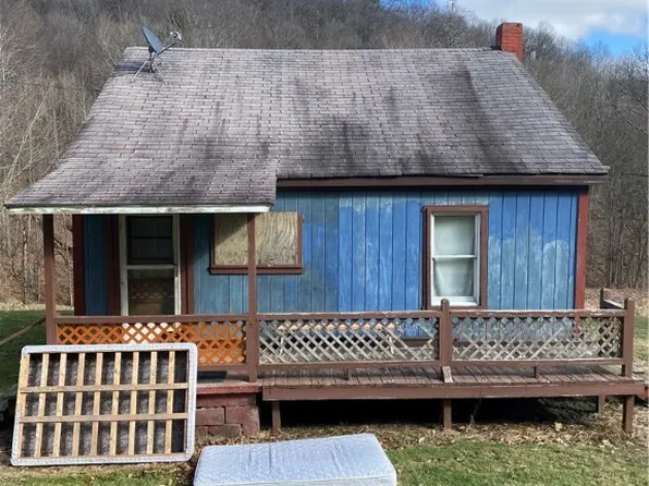 690 Swartz Rd, Rimersburg, PA 16248