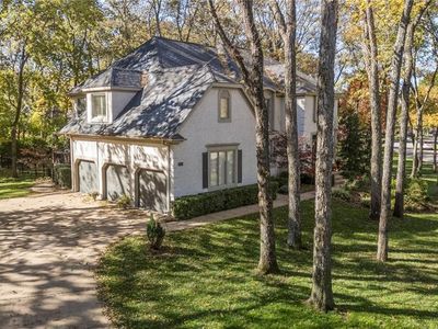 16800 S Country Club Dr, Belton, MO, 64012