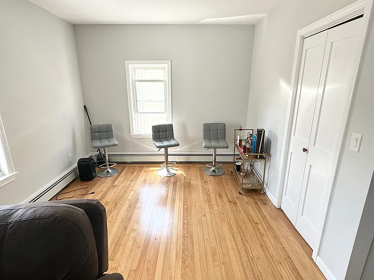 16 Eliot St #2 — Photo 4