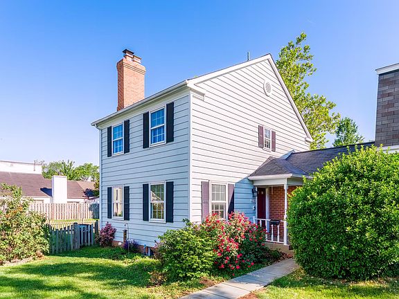 2nd image of 818 Sycamore Ct