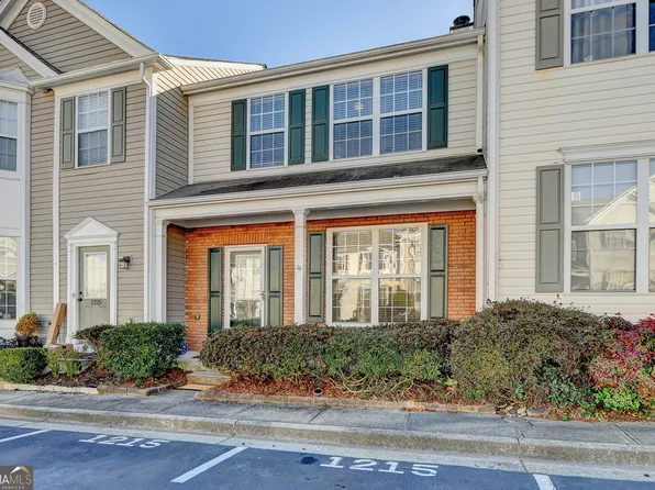 1215 Kilmington Ct, Alpharetta, GA 30009