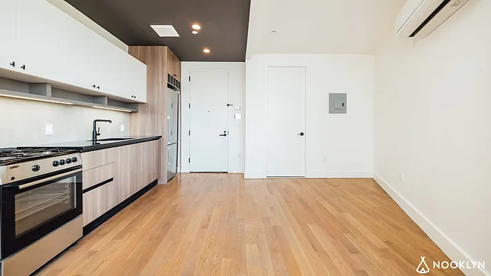 Rented by Nooklyn NYC LLC | media 28