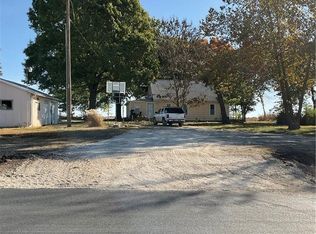 9960 W K68 Hwy, Louisburg, KS 66053