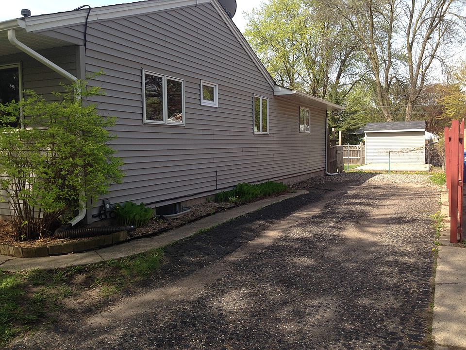 1st image of 715 21st Ave N