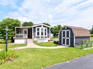 W4945 County Rd, Elkhorn, WI