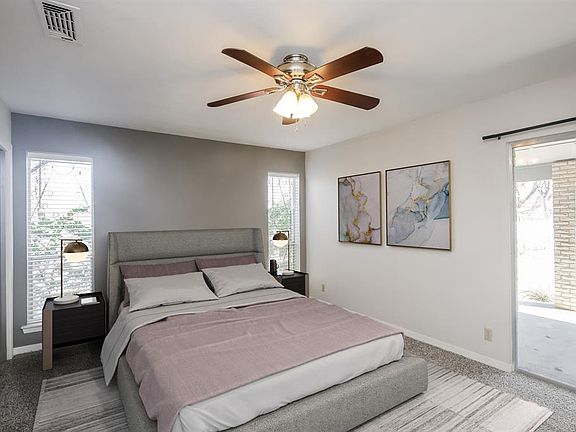 3rd image of 813 Valley Oaks Ln