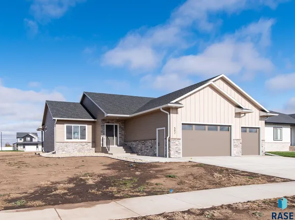 502 Highland St, Harrisburg, SD 57032