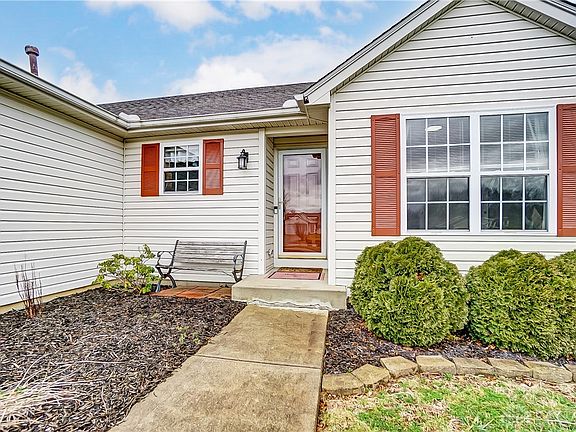 3rd image of 5202 Woodtop Dr
