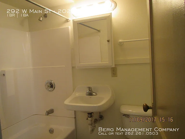 292 W Main St #202 — Photo 3