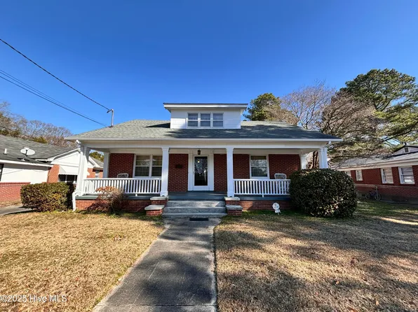 518 Mckoy Street, Clinton, NC 28328