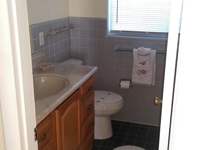 8 Juniper Dr — Photo 15