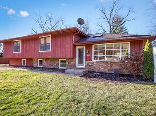 1240 Manito Trl, Algonquin, IL 60102