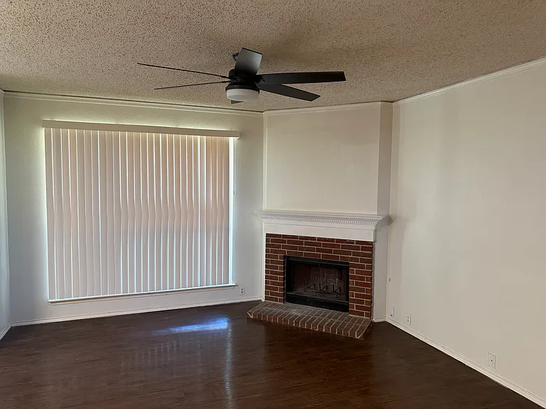 8408 Orleans Ln — Photo 10