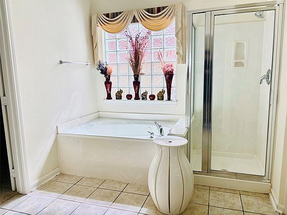5th image of 16846 Marston Park Ln