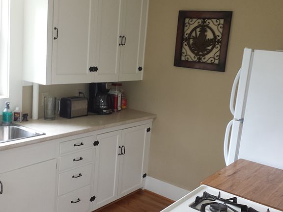 5th image of 1119 Maxwell Ave