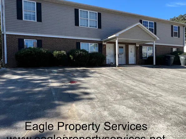 108 Nathan Cir NW #4, Calhoun, GA 30701