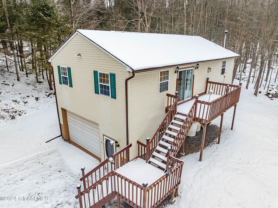 28 Evergreen Lane, Maplecrest, NY 12454 MLS 202411226 Zillow