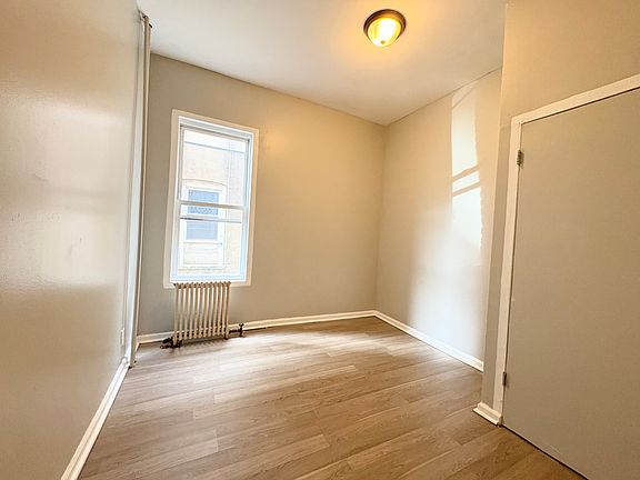 3rd image of 27 Bergen Ave #1